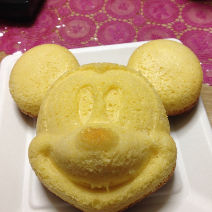 かわいいミッキースポンジケーキ 管理栄養士 レシピ 作り方 By ちぃーちゃん0530 楽天レシピ